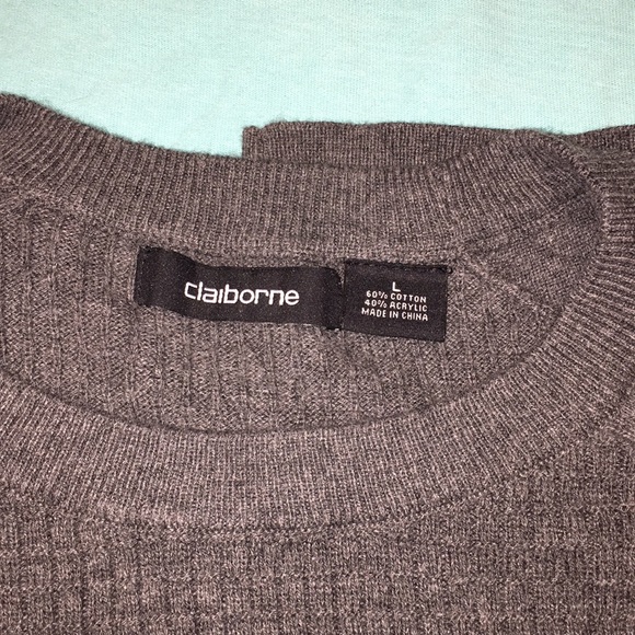 Claiborne gray sweater Sz Large!!! Charcoal - Picture 4 of 8